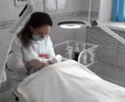 Чистка лица от прыщей и угрей (лечебная)